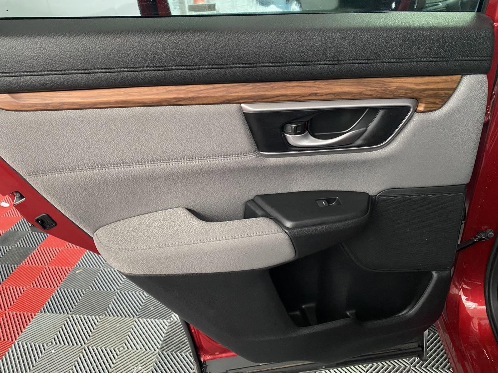 Used 2022 Honda CR-V EX image 17