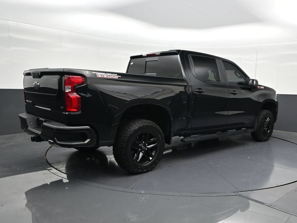 Used 2024 Chevrolet Silverado 1500 LT Trail Boss w/ LT Trail Boss Premium Package AWD/4WD image 5