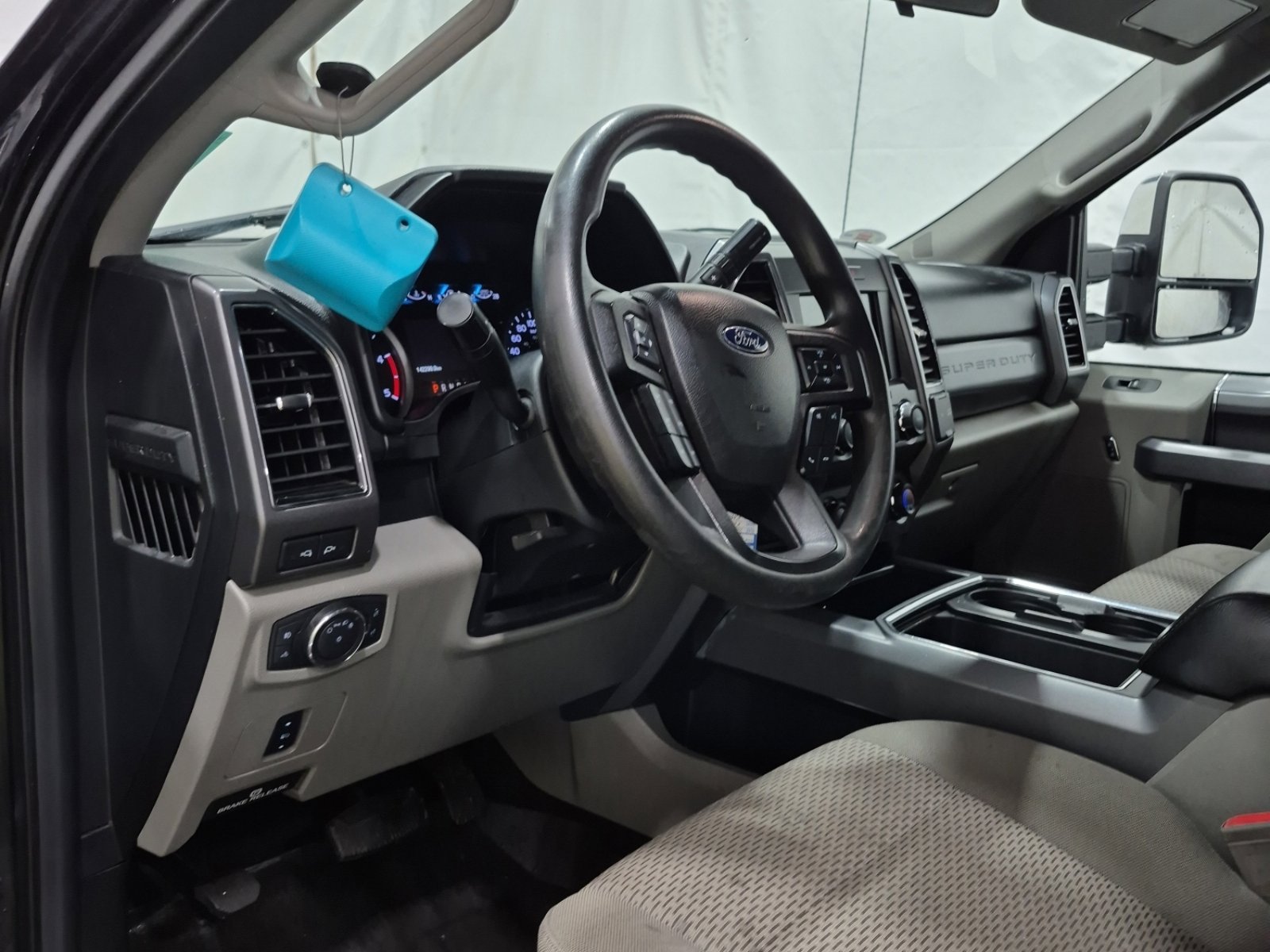 Used 2019 Ford F250 XLT w/ XLT Premium Package image 10