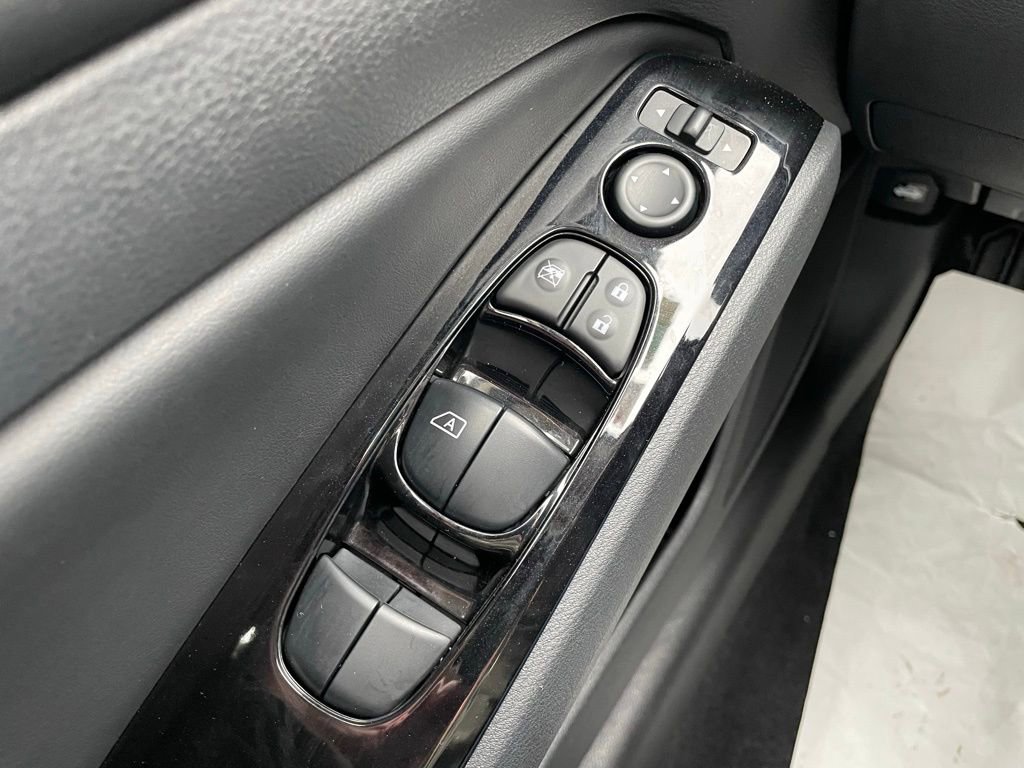 Used 2024 Nissan Altima 2.5 SR image 23