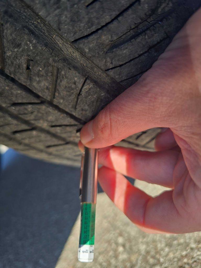 Used 2012 Nissan Rogue SL image 38