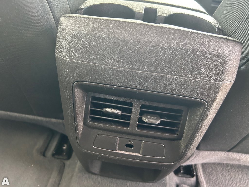 Used 2024 Chevrolet Colorado LT w/ LT Convenience Package AWD/4WD image 16