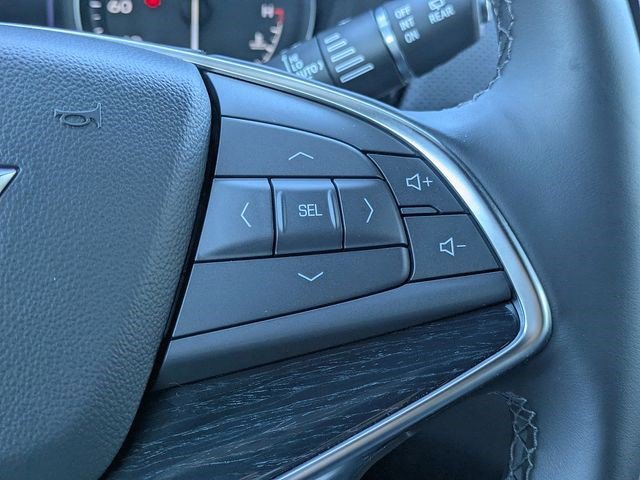Certified 2025 Cadillac XT5 Premium Luxury w/ Technology Package AWD/4WD image 15