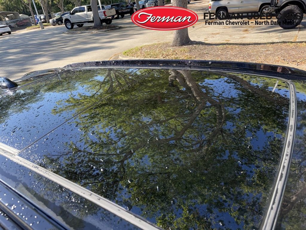 Used 2025 Chevrolet Blazer EV SS w/ Performance Package image 2