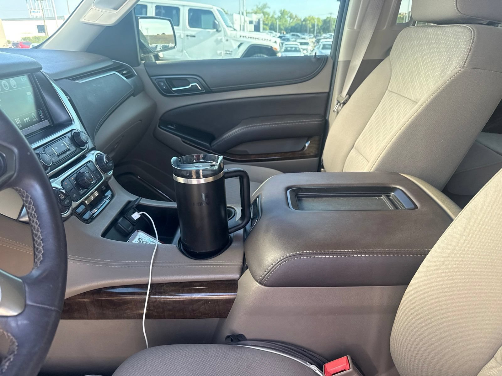 Used 2016 Chevrolet Tahoe LS RWD image 16