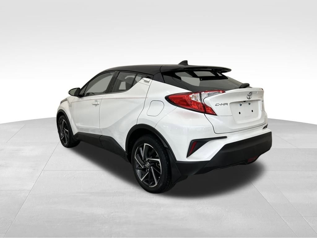 Used 2021 Toyota C-HR Limited image 3