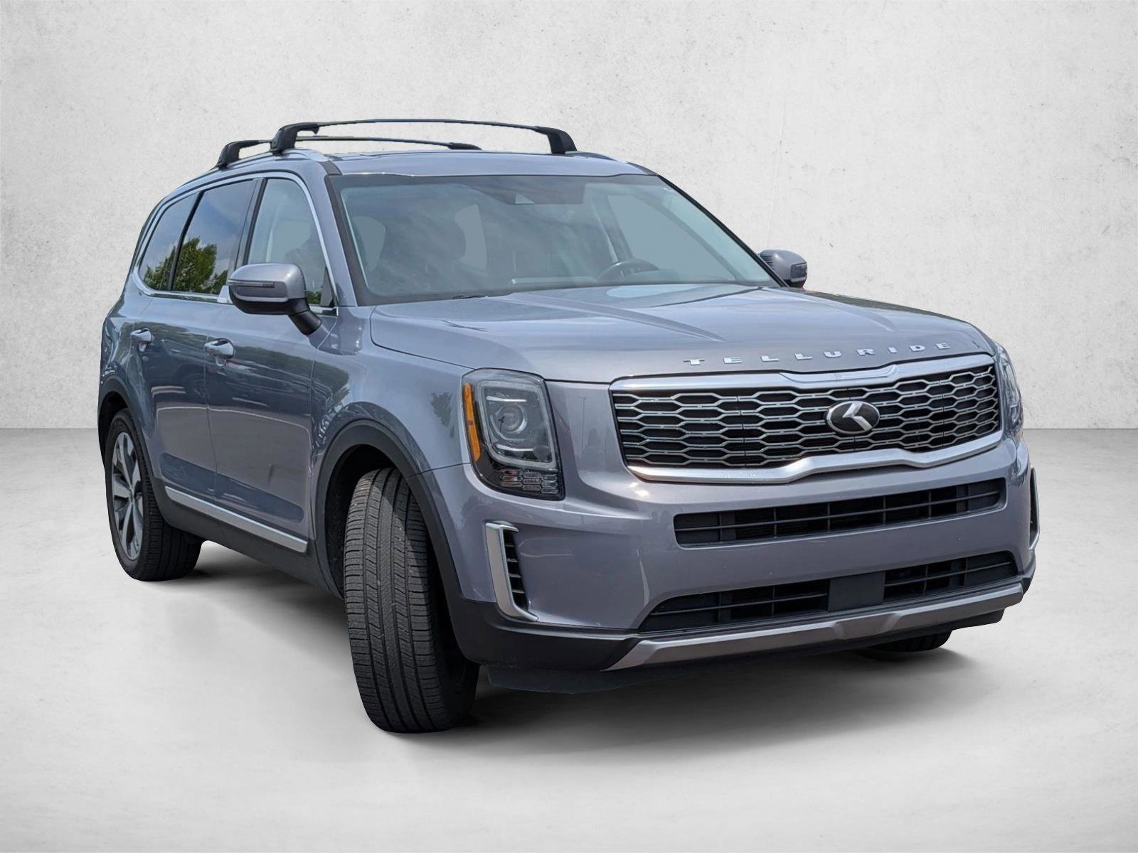 Used 2020 Kia Telluride EX w/ EX Premium Package AWD/4WD image 3