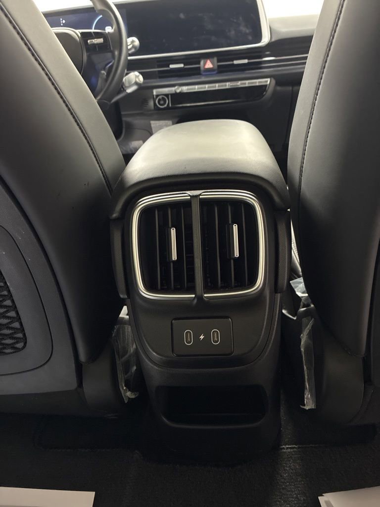 Used 2024 Hyundai Ioniq 6 SEL AWD/4WD image 27