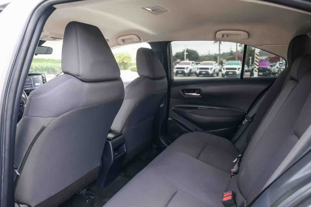 Used 2021 Toyota Corolla LE w/ Carpet Mat Package (TMS) FWD image 18