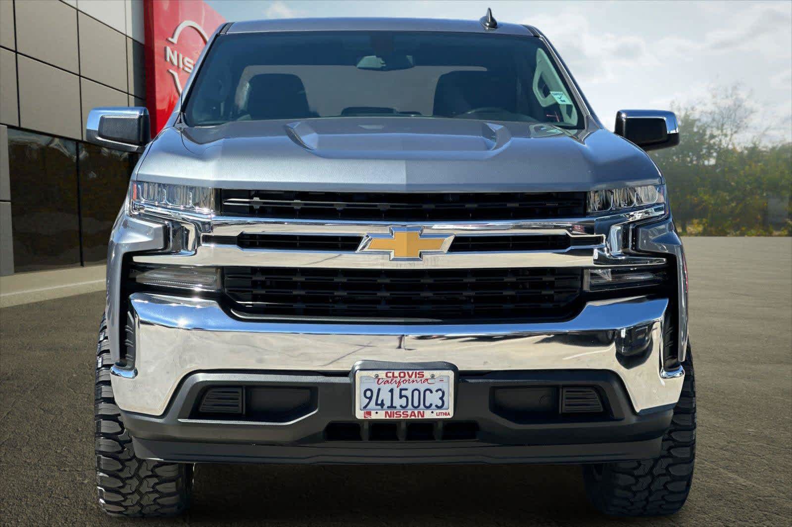 Used 2020 Chevrolet Silverado 1500 LT w/ Texas Edition RWD image 11