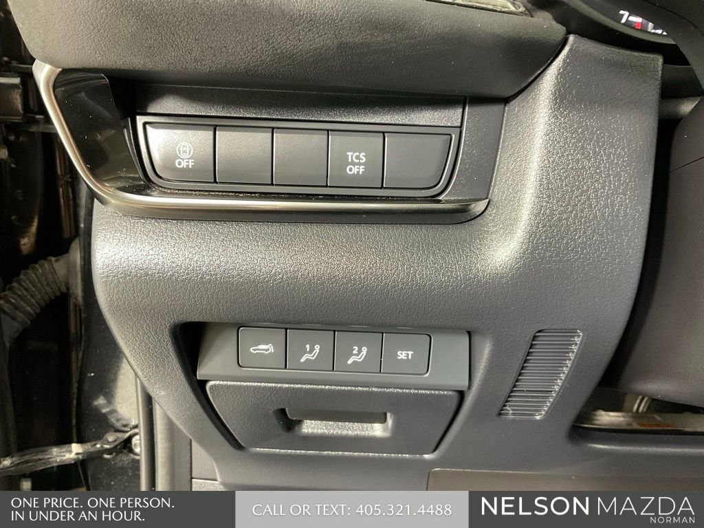 Used 2021 MAZDA CX-30 FWD 2.5 S w/ Premium Package image 41