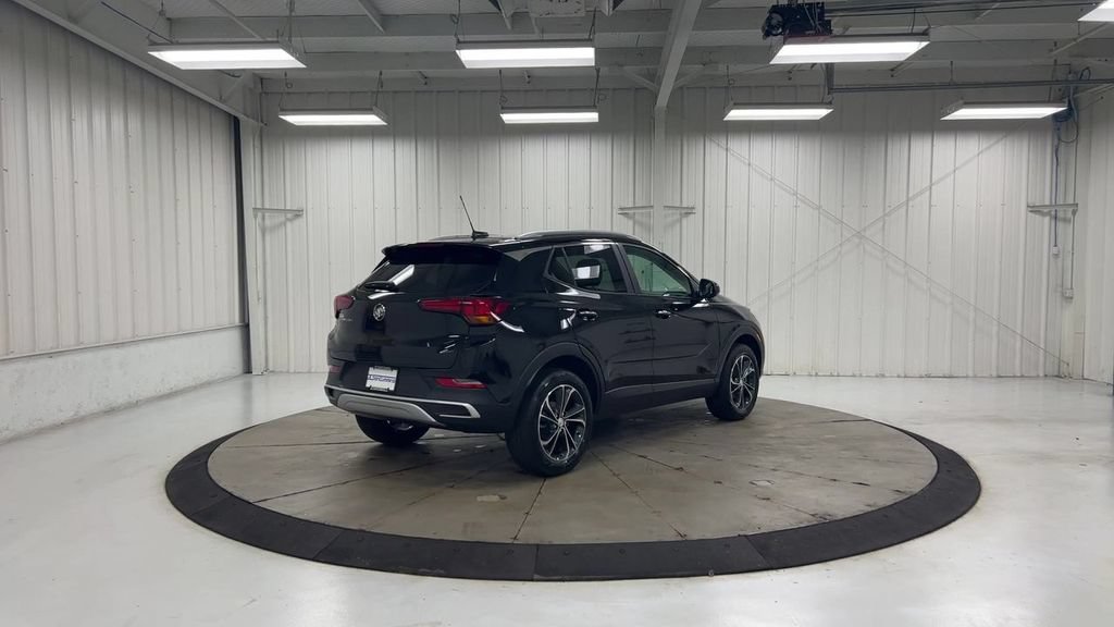 Used 2023 Buick Encore GX Select w/ Safety Package II AWD/4WD image 8