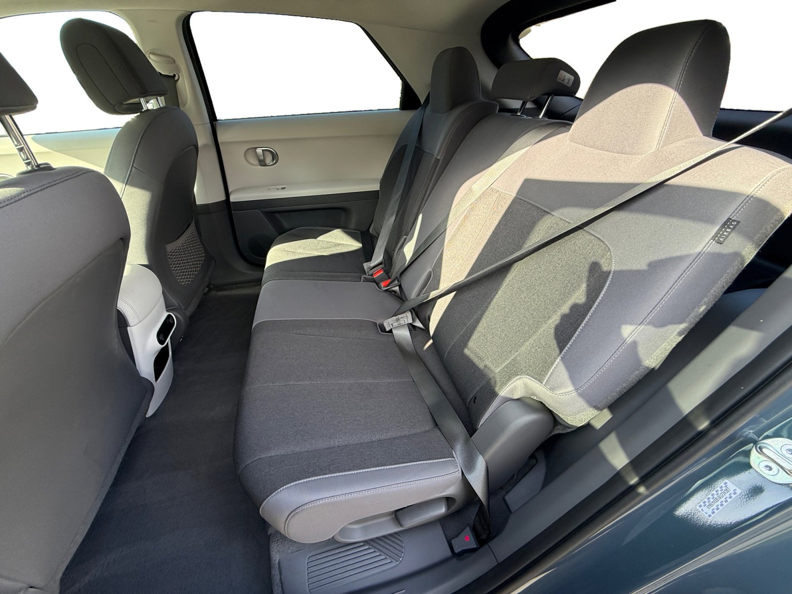 Used 2024 Hyundai Ioniq 5 SE image 16