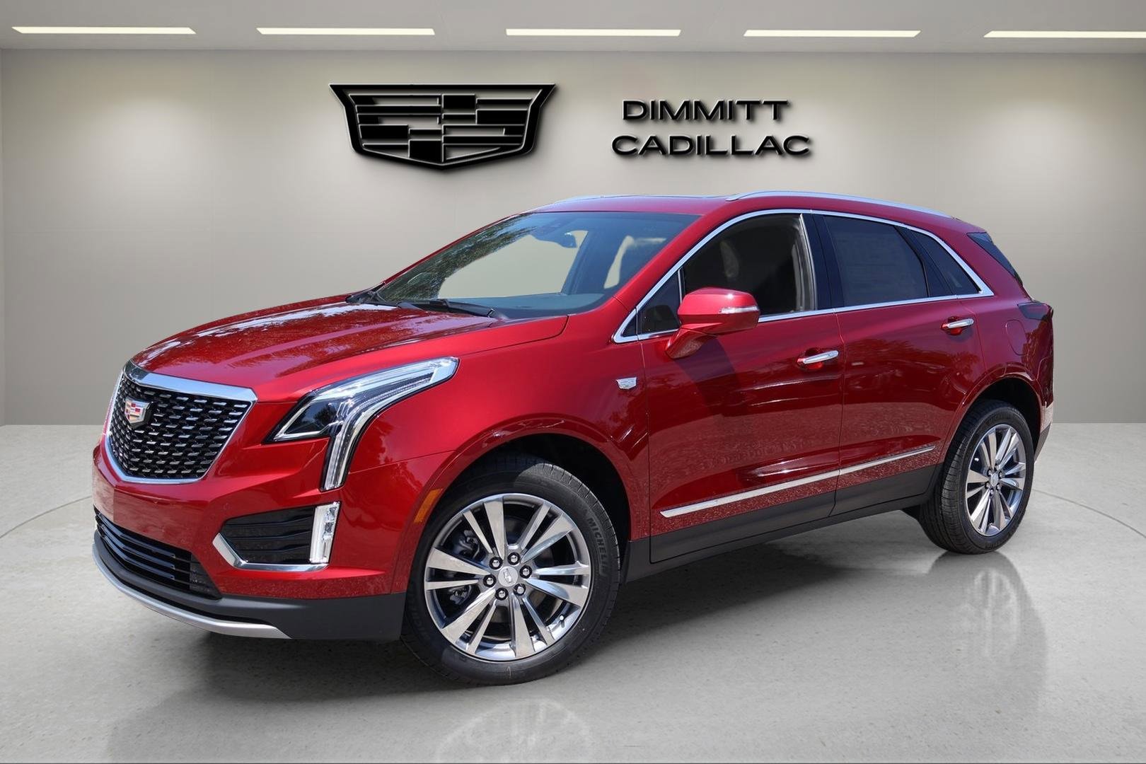New 2025 Cadillac XT5 Premium Luxury
