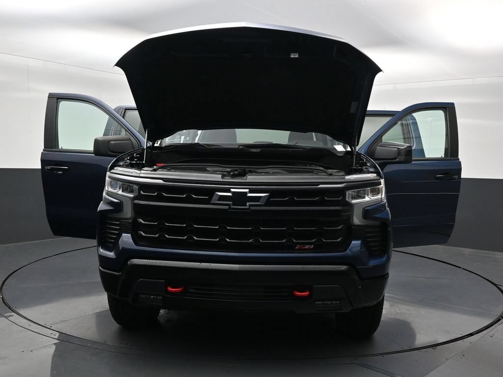 Used 2022 Chevrolet Silverado 1500 LT Trail Boss AWD/4WD image 36