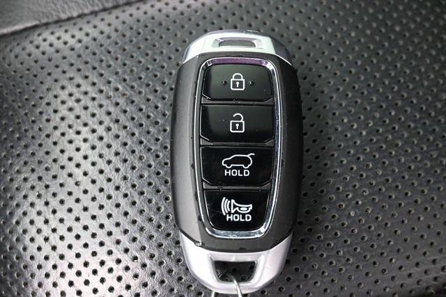 Used 2020 Hyundai Santa Fe Limited FWD image 24