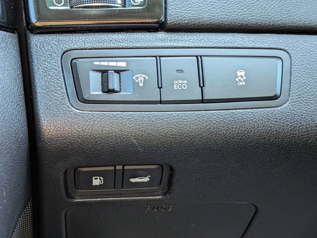 Used 2012 Hyundai Sonata Limited image 24