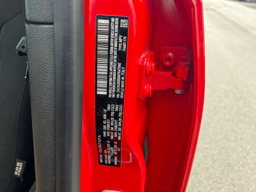 Used 2019 Jeep Renegade Latitude w/ Cold Weather Group AWD/4WD image 16