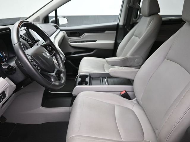 Used 2018 Honda Odyssey Touring image 17