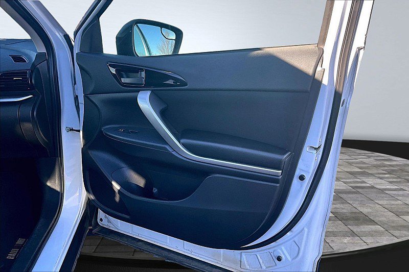 Used 2023 Mitsubishi Eclipse Cross Ralliart image 23