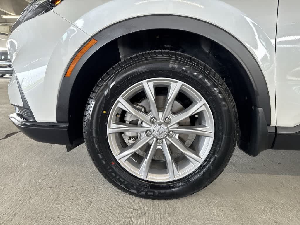 Used 2025 Honda CR-V EX image 10
