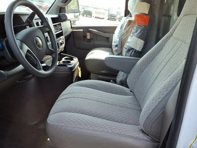 New 2026 Chevrolet Express 3500 w/ Power Convenience Package RWD image 6