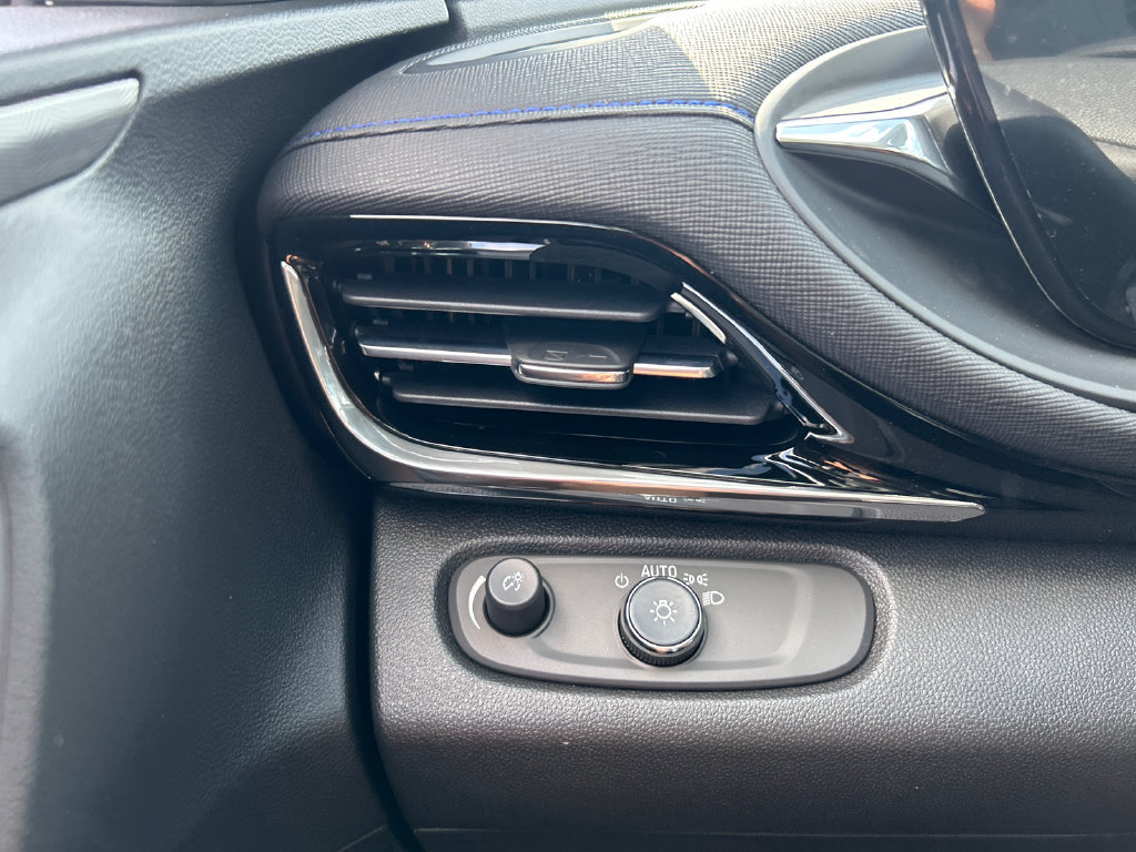 New 2026 Buick Envista Sport Touring w/ Convenience I Package FWD image 20
