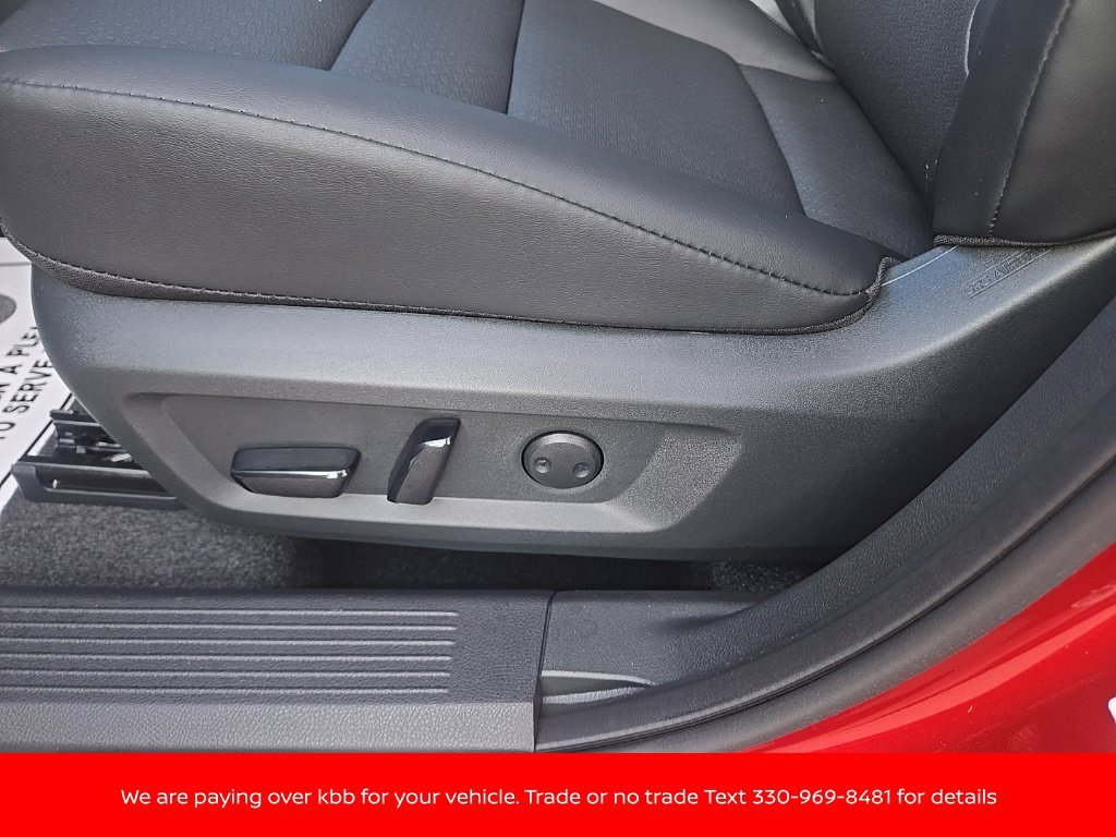 New 2026 Nissan Rogue Dark Armor AWD/4WD image 10