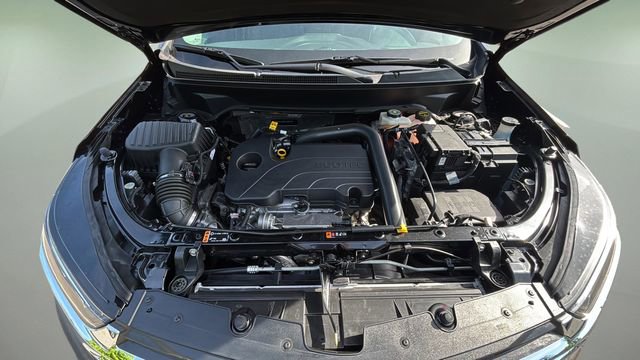 Used 2024 Chevrolet Equinox LT FWD image 32