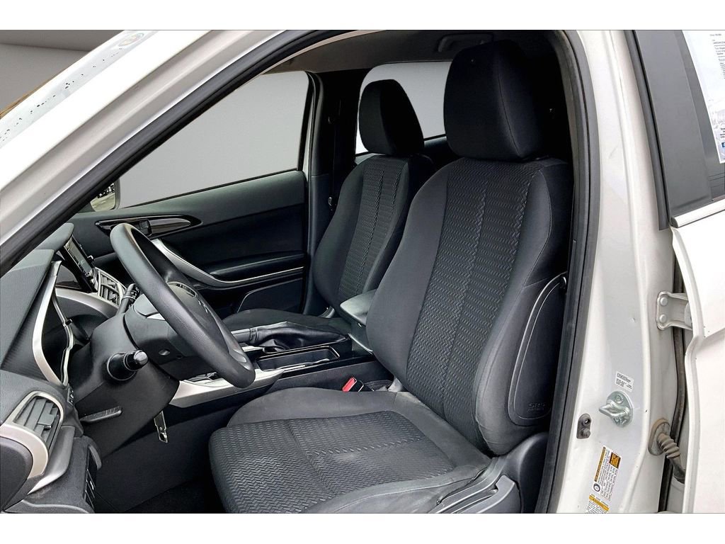 Used 2018 Mitsubishi Eclipse Cross ES FWD image 23