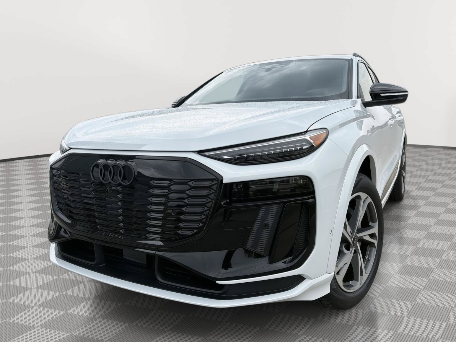 New 2027 Audi Q6 e-tron Premium Plus AWD/4WD image 1