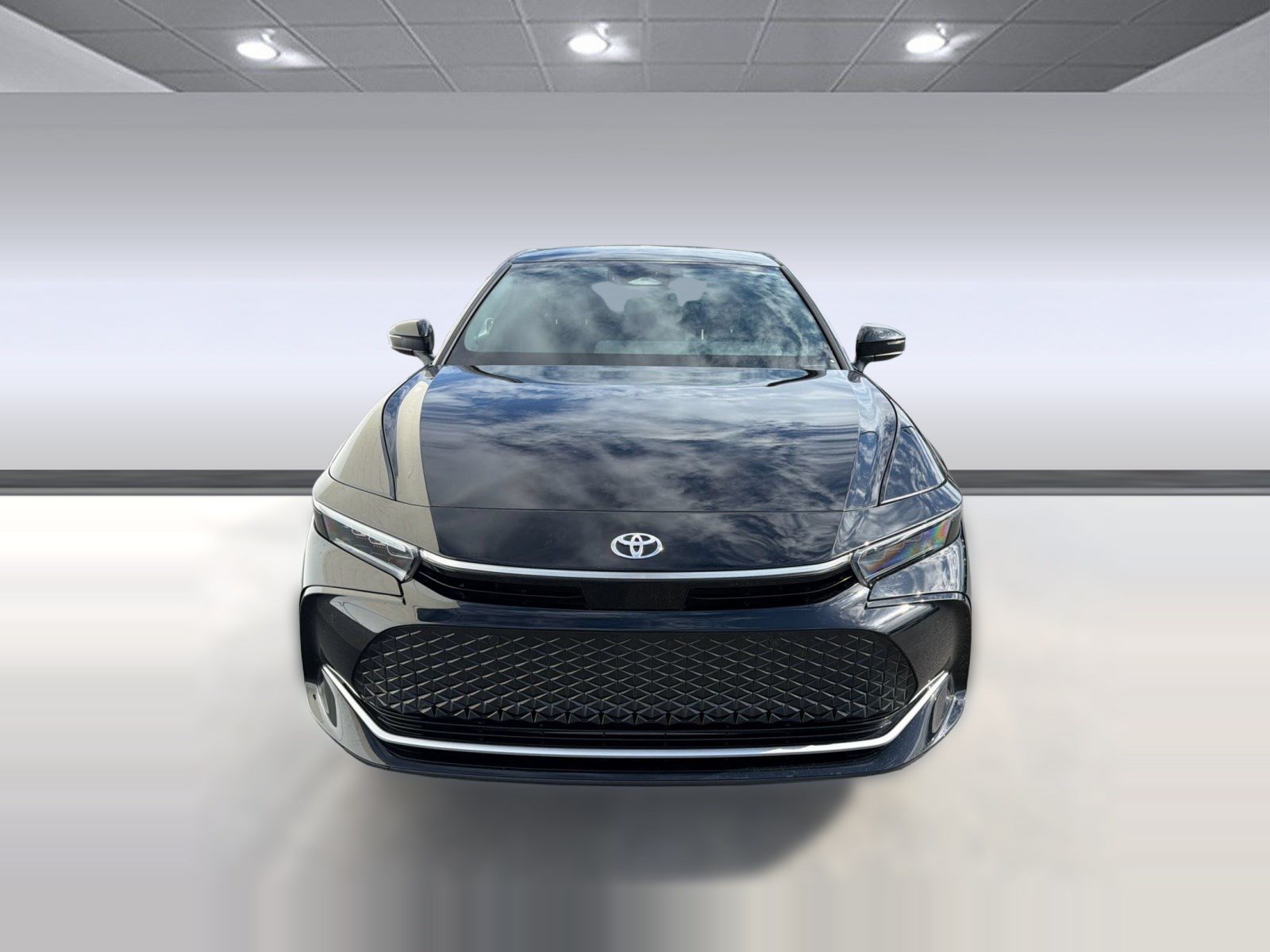 Used 2024 Toyota Crown AWD/4WD image 6