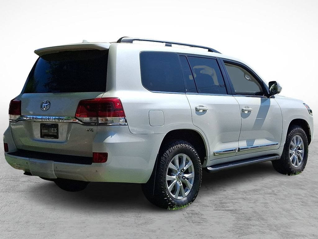 Used 2016 Toyota Land Cruiser w/ Four Season Floor Mat Package AWD/4WD image 3