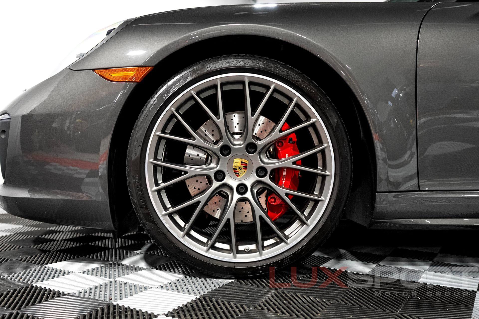 Used 2017 Porsche 911 Targa 4S image 6