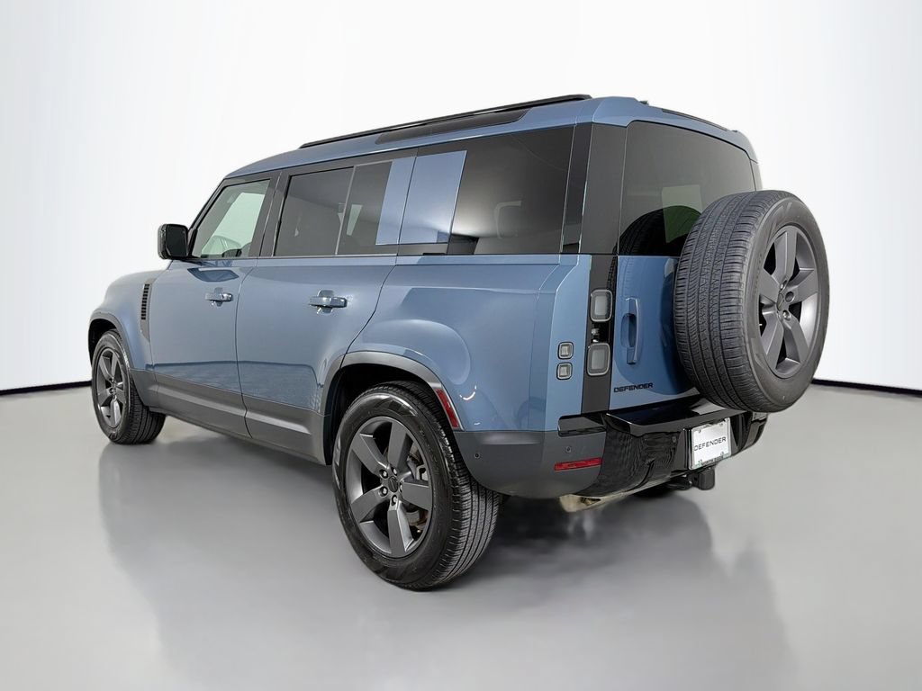 Used 2026 Land Rover Defender 110 S AWD/4WD image 7