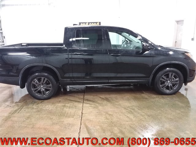 Used 2017 Honda Ridgeline Sport image 2