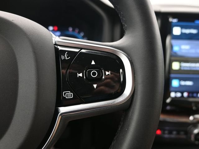 Used 2023 Volvo XC60 B6 Ultimate w/ Climate Package image 26