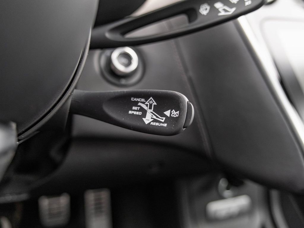 Used 2023 McLaren GT image 17