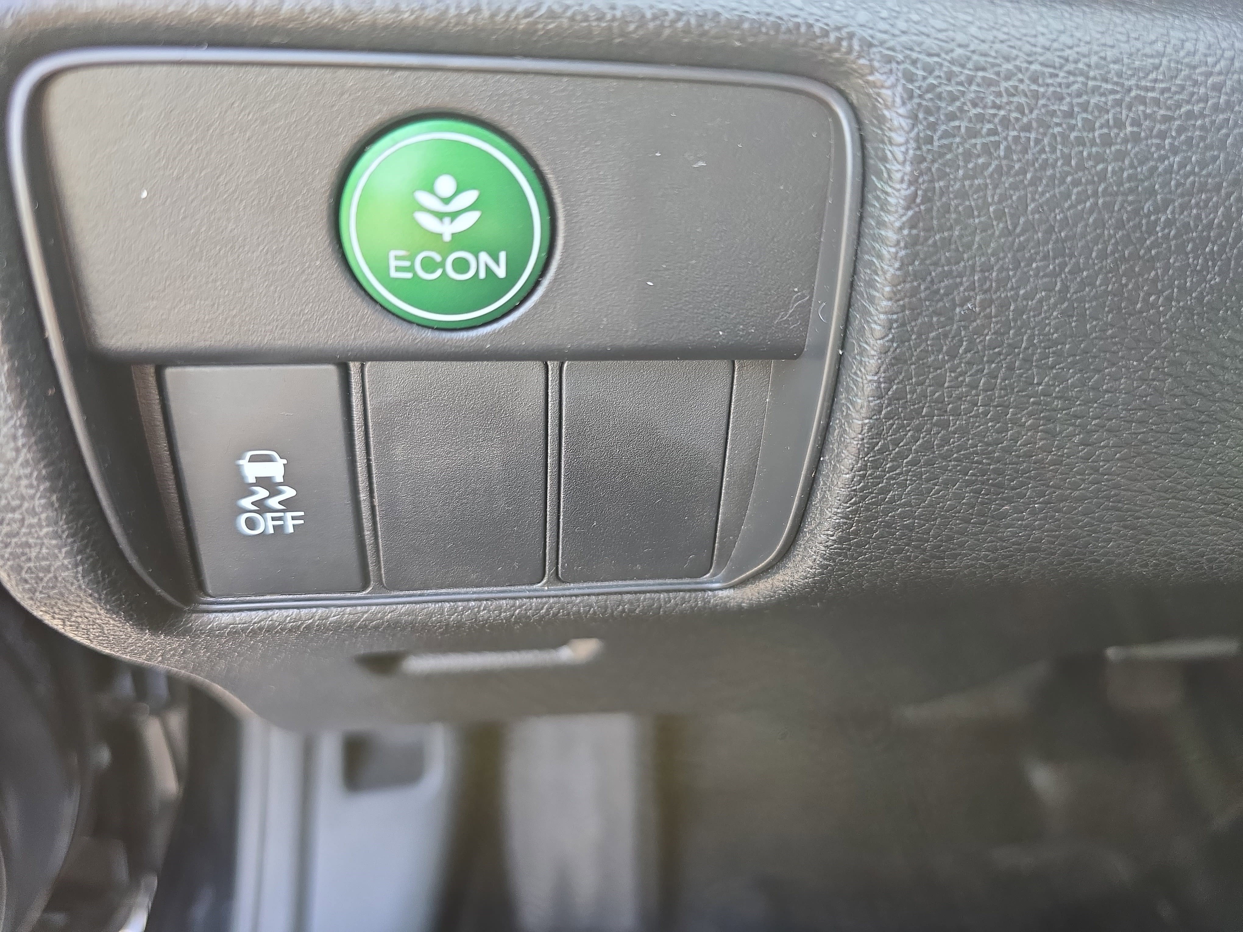 Used 2017 Honda Accord LX image 26