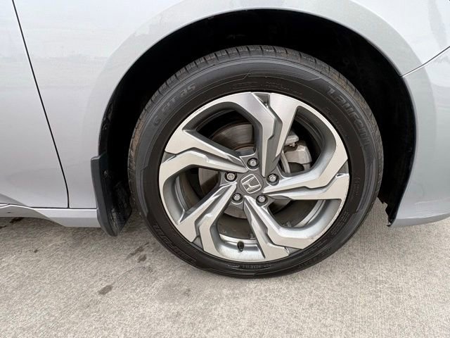 Used 2018 Honda Accord EX-L image 33