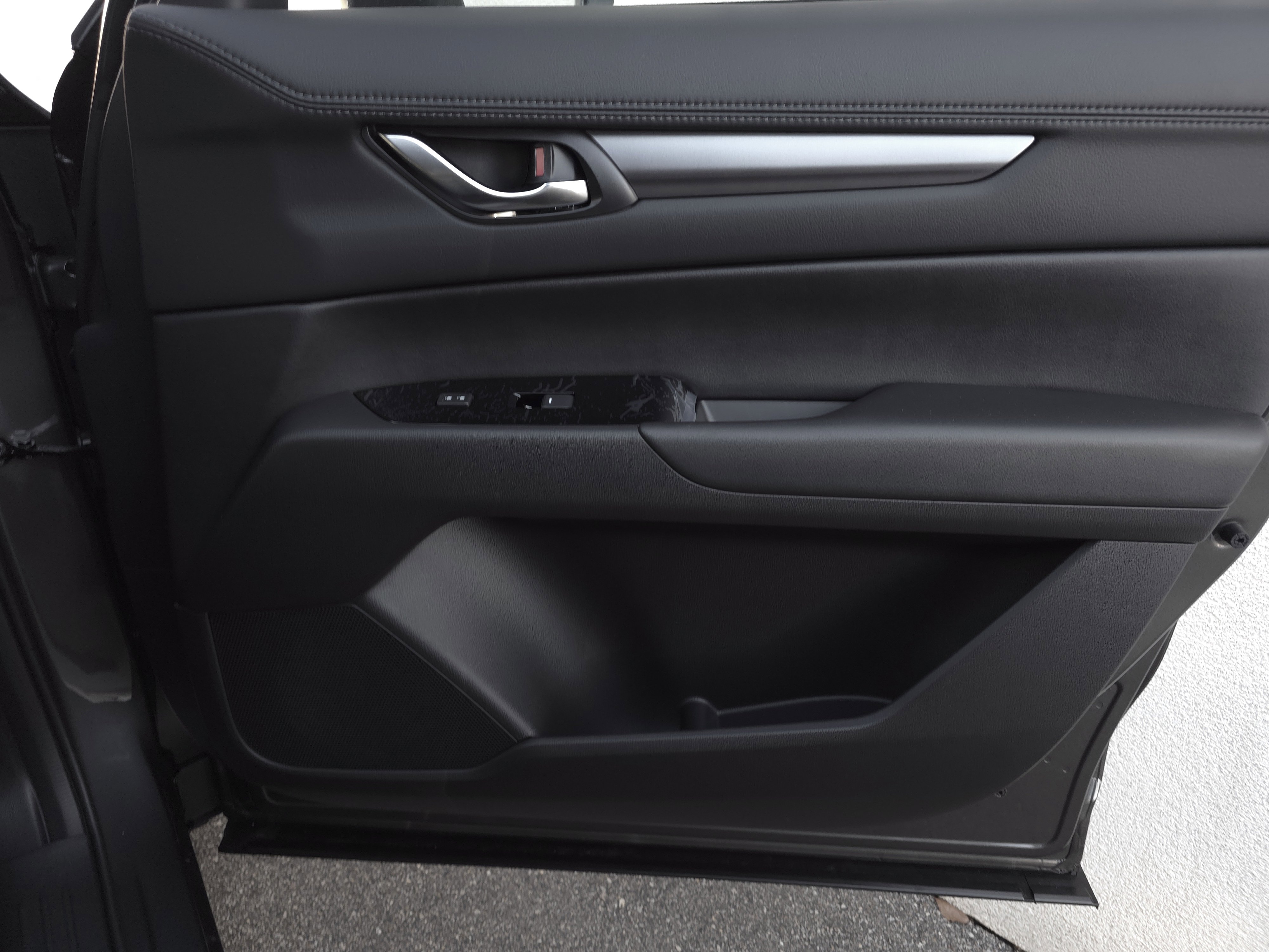 New 2025 MAZDA CX-5 AWD 2.5 S w/ Select Package image 33