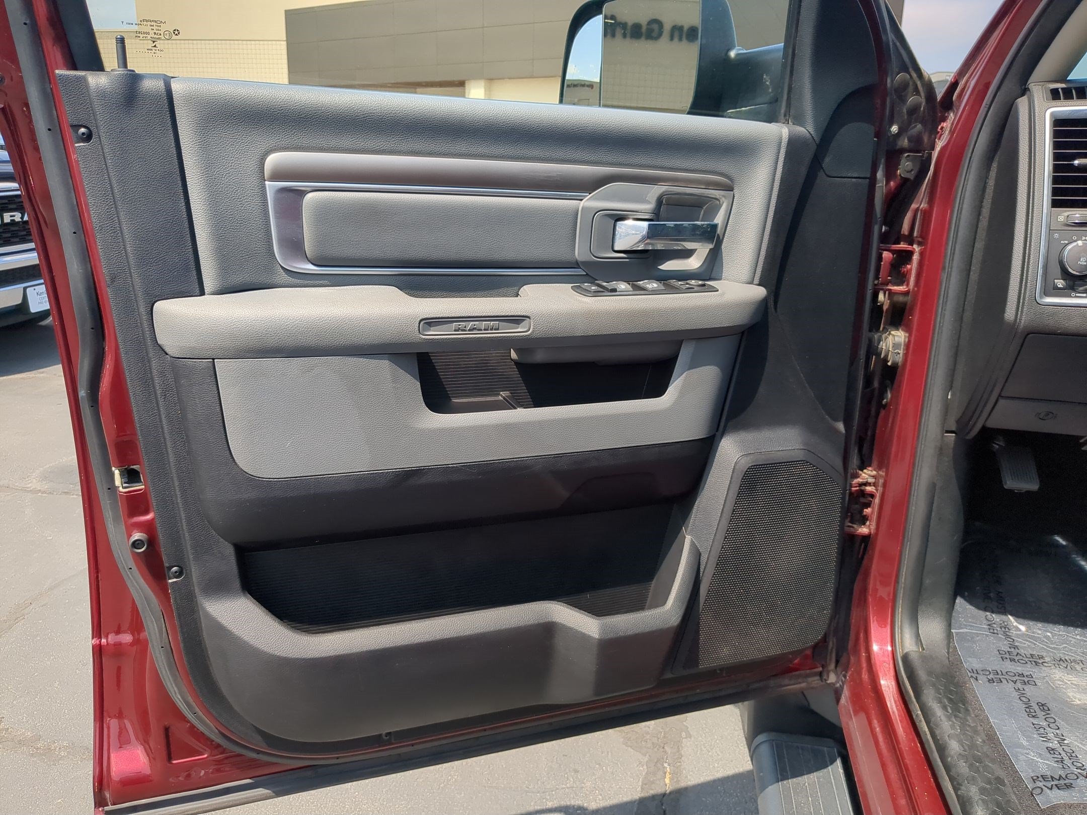 Used 2016 RAM 2500 Big Horn AWD/4WD image 14