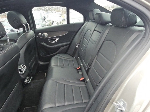 Used 2020 Mercedes-Benz C 300 4MATIC Sedan image 11