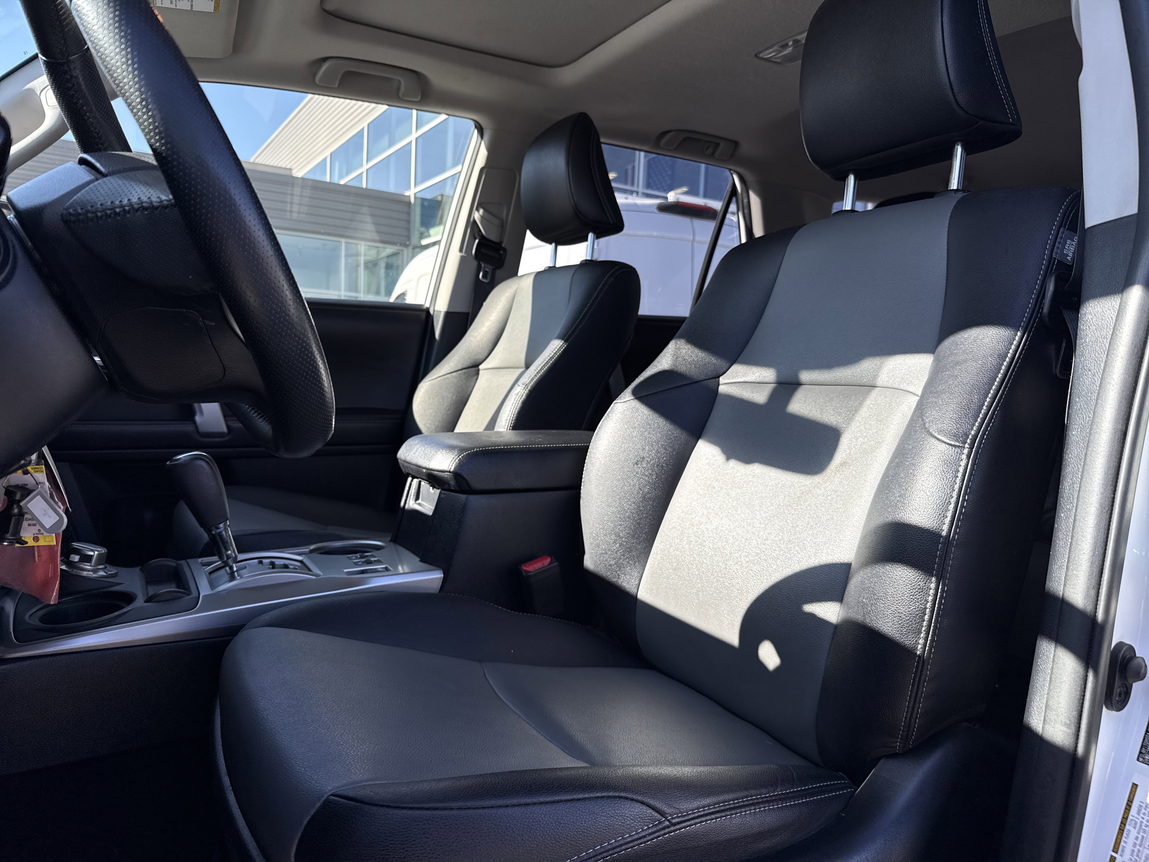 Used 2016 Toyota 4Runner SR5 image 11