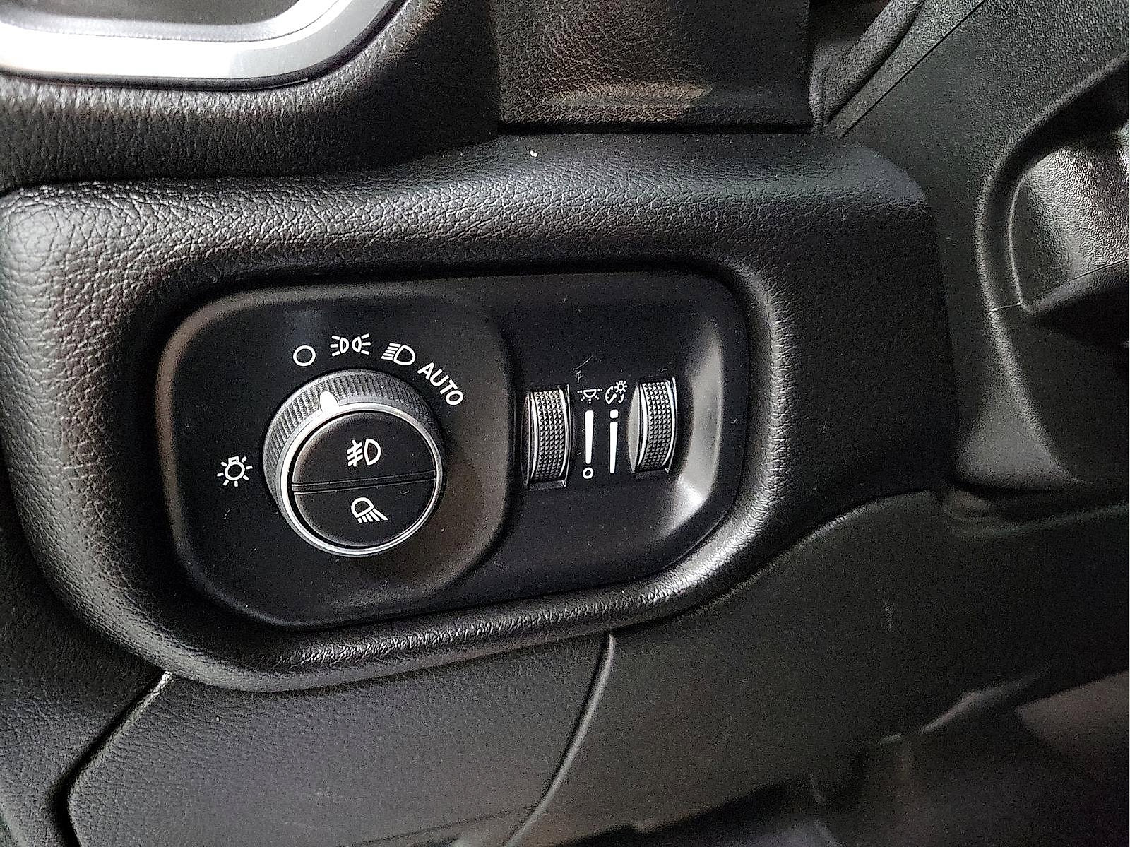 Used 2024 RAM 2500 Laramie w/ Safety Group image 14