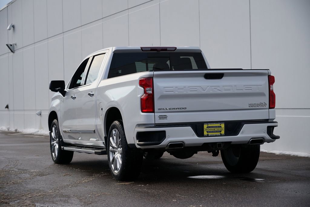 Used 2022 Chevrolet Silverado 1500 High Country w/ High Country Premium Package image 5