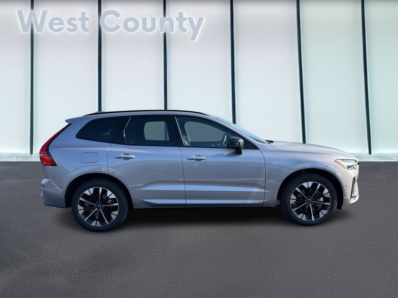 New 2026 Volvo XC60 B5 Plus w/ Protection Package Premier AWD/4WD image 2