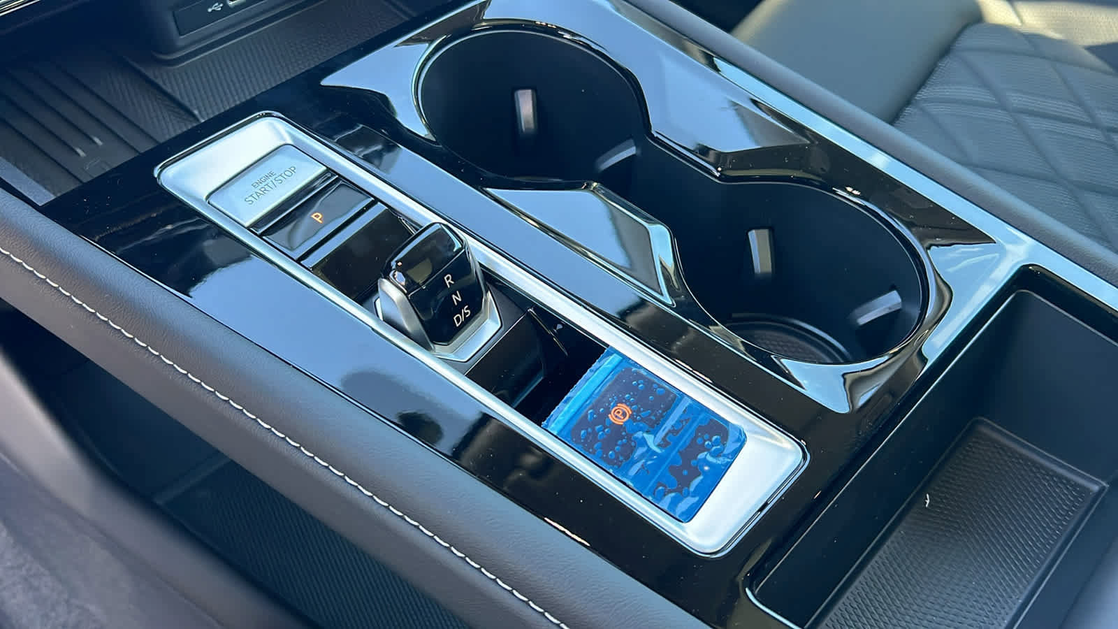 New 2026 Volkswagen Atlas SEL Premium R-Line image 13