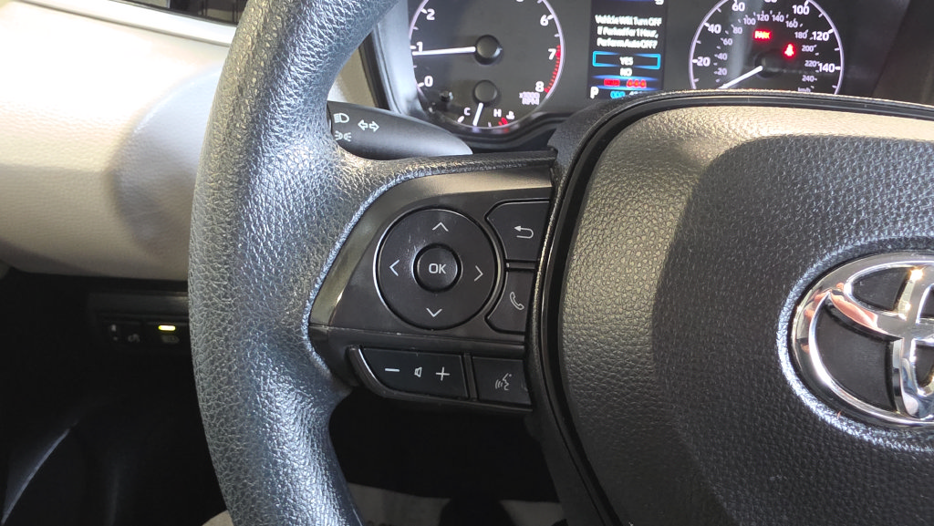 Used 2024 Toyota Corolla LE FWD image 24