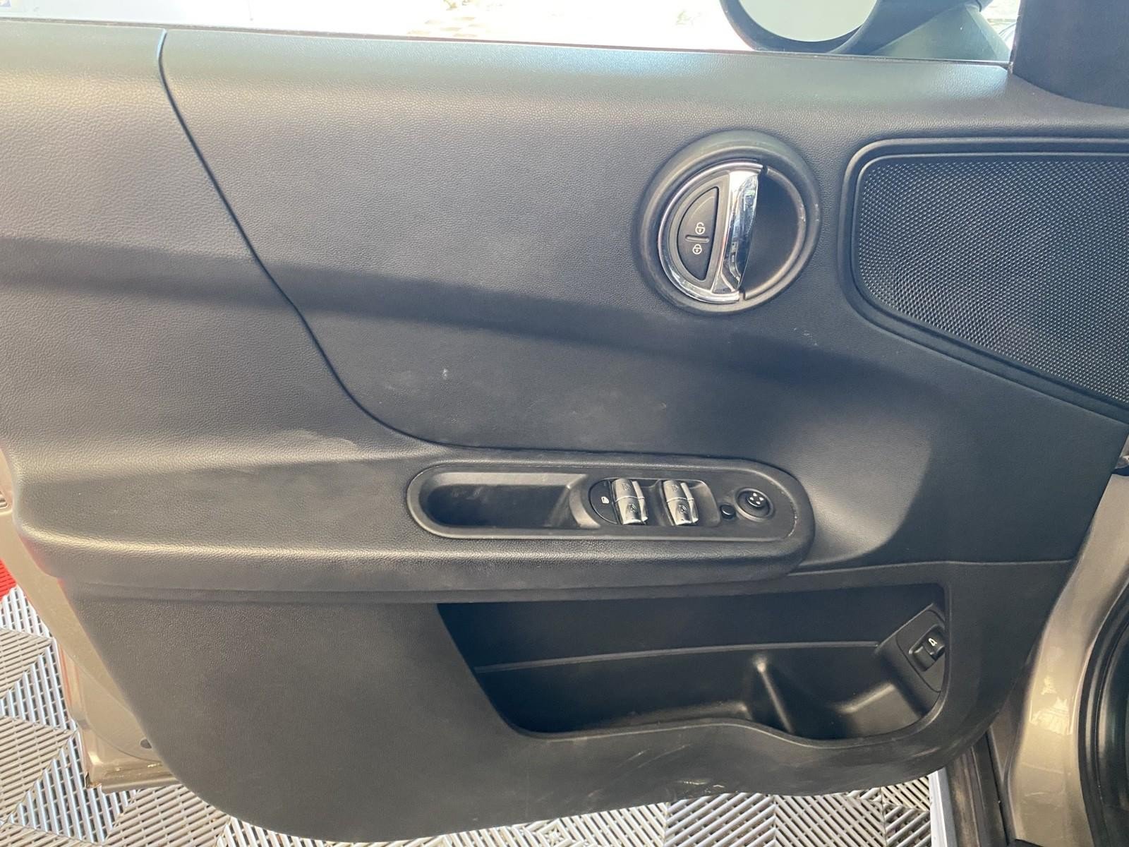 Used 2017 MINI Cooper Countryman ALL4 AWD/4WD image 19